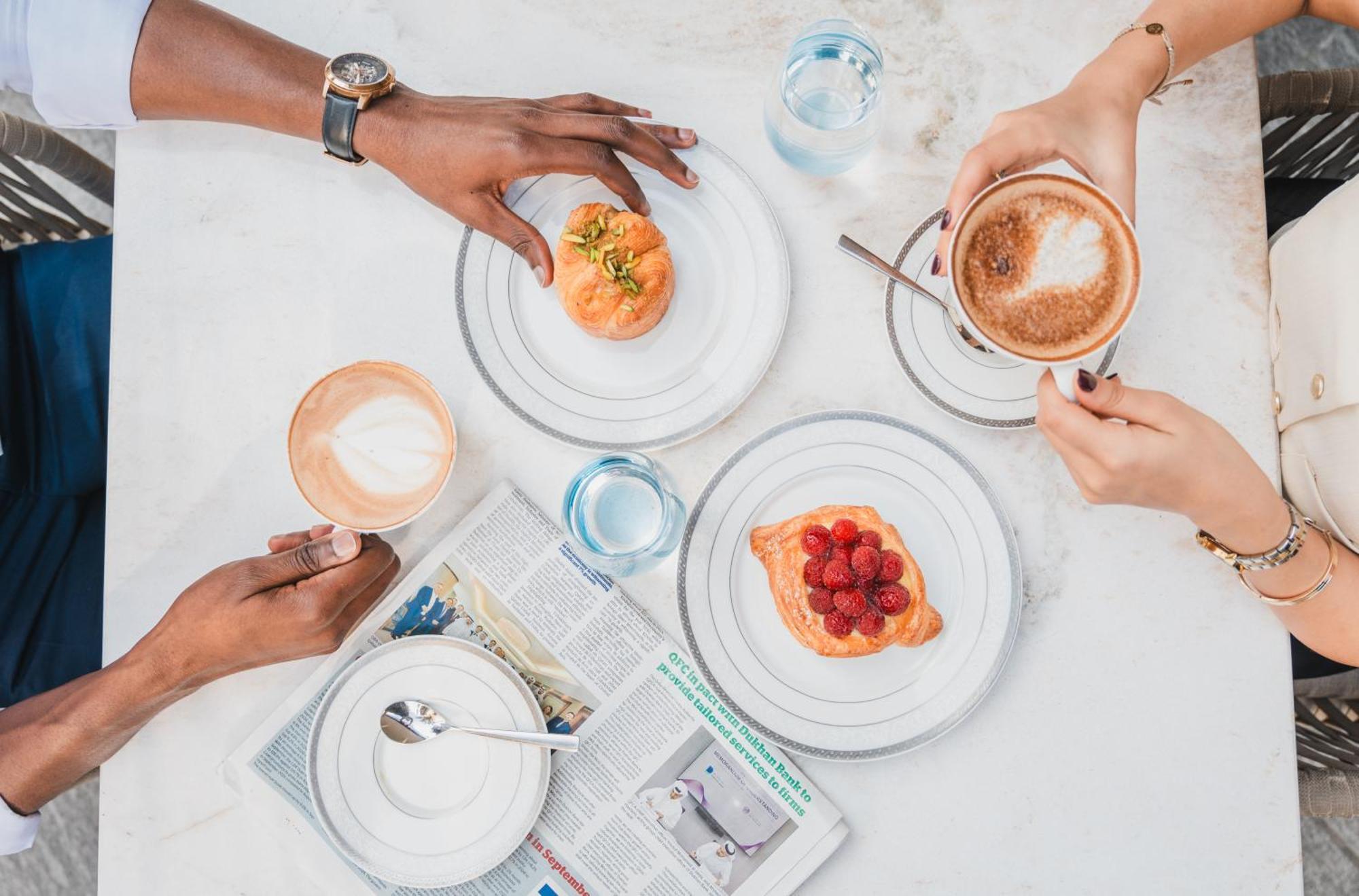 Dusit Doha Hotel Экстерьер фото A typical breakfast at the hotel